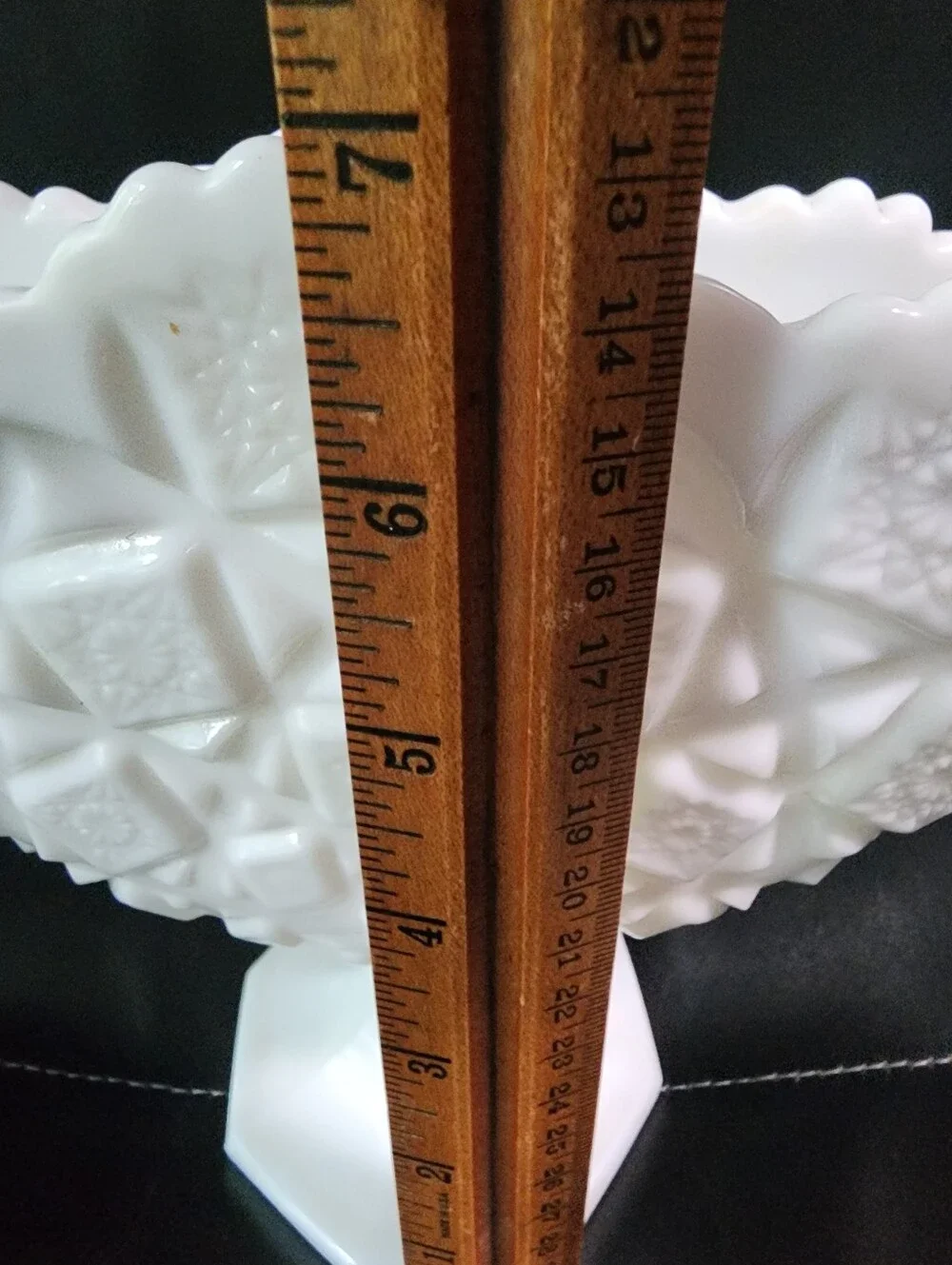 Vintage Westmoreland Milk Glass Pedestal Fan Vase Old Quilt Pattern